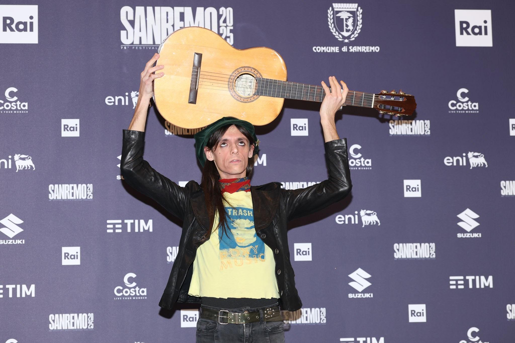 da lucio corsi agli afterhours il mengo festival scalda i motori