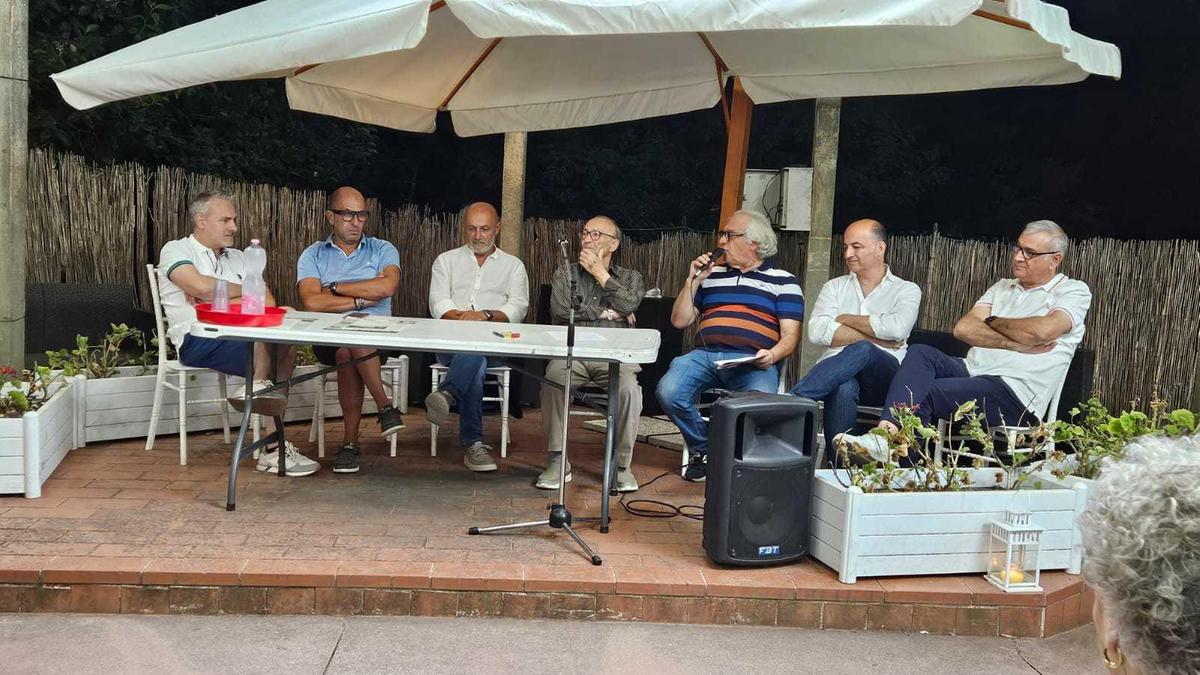 https://www.lanazione.it/image-service/view/acePublic/alias/contentid/ZjkyYThhOTQtYTFkZS00/0/la-musica-nel-dna-del-territorio-da-vincenzo-galilei-ai-grandi-nomi-di-oggi.jpeg?f=1.91:1&w=1200