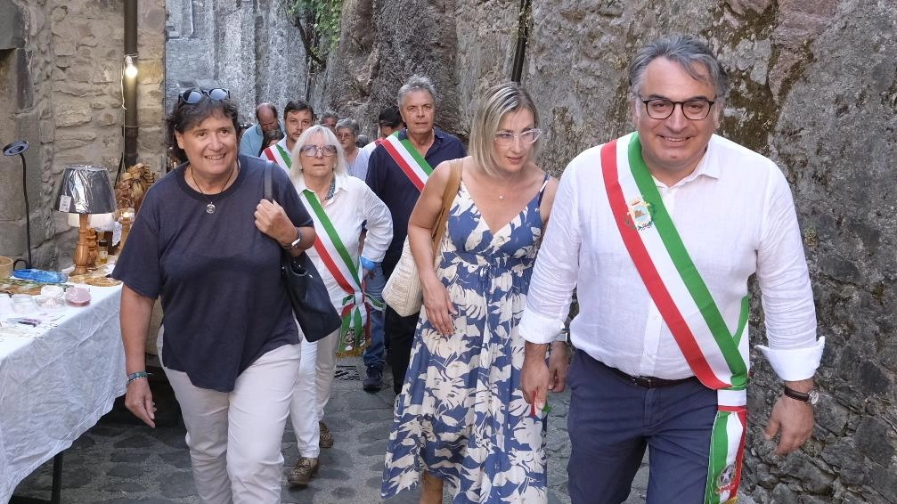 Ieri l’inaugurazione con la vice presidente della Regione Stefania Saccardi. La direttrice del Qn Agnese Pini parlerà col pubblico di temi d’attualità. Ieri l’inaugurazione con la vice presidente della Regione Stefania Saccardi. La direttrice del Qn Agnese Pini parlerà col pubblico di temi d’attualità.