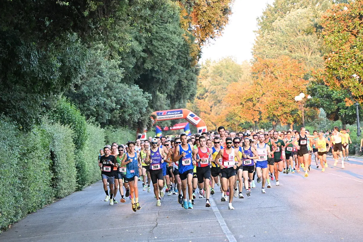 Podismo, alle Cascine il trofeo Ottanelli: di corsa al tramonto