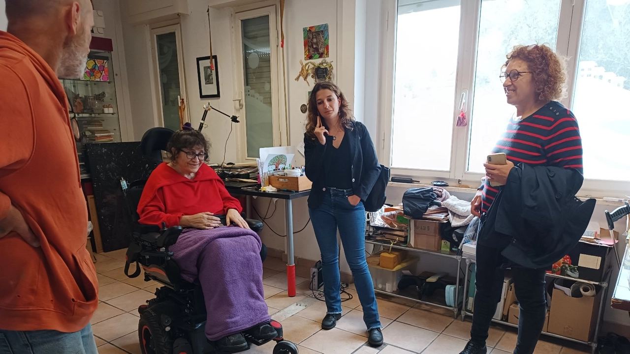 Da sinistra, il marito Buggiani, Castro, l’avvocato a Contini e l’amica Sgherri Da sinistra, il marito Buggiani, Castro, l’avvocato a Contini e l’amica Sgherri