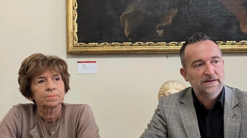 Leonardo Cialdi, assessore all’Urbanistica e l’architetto Lucia Flosi Cheli Leonardo Cialdi, assessore all’Urbanistica e l’architetto Lucia Flosi Cheli