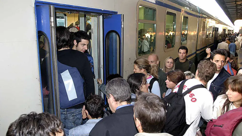Guasto a un treno, la circolazione ferroviaria è fortemente rallentata sulla linea AV Roma-Firenze