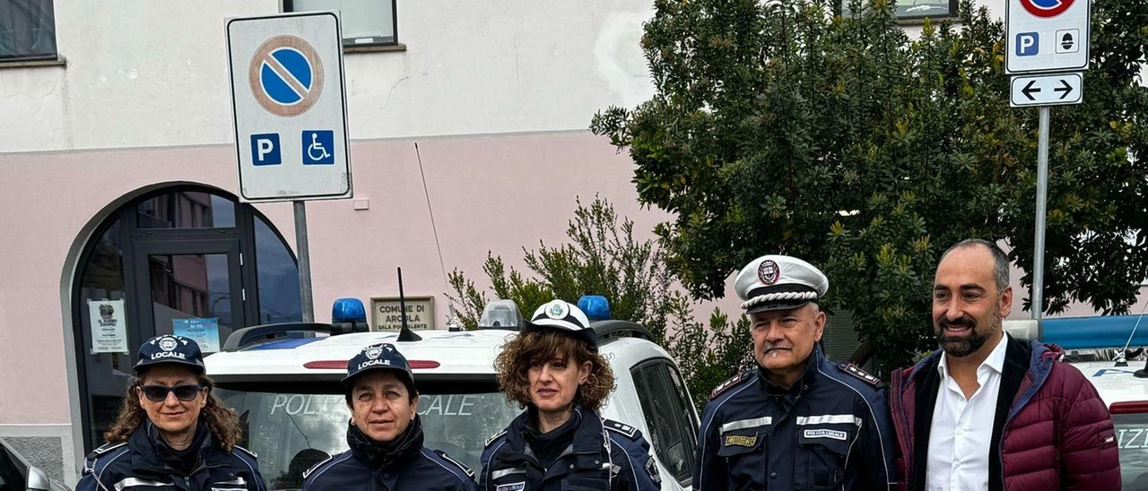 Abbandonata nella zona di Senato. L’auto rubata ritrovata dai vigili