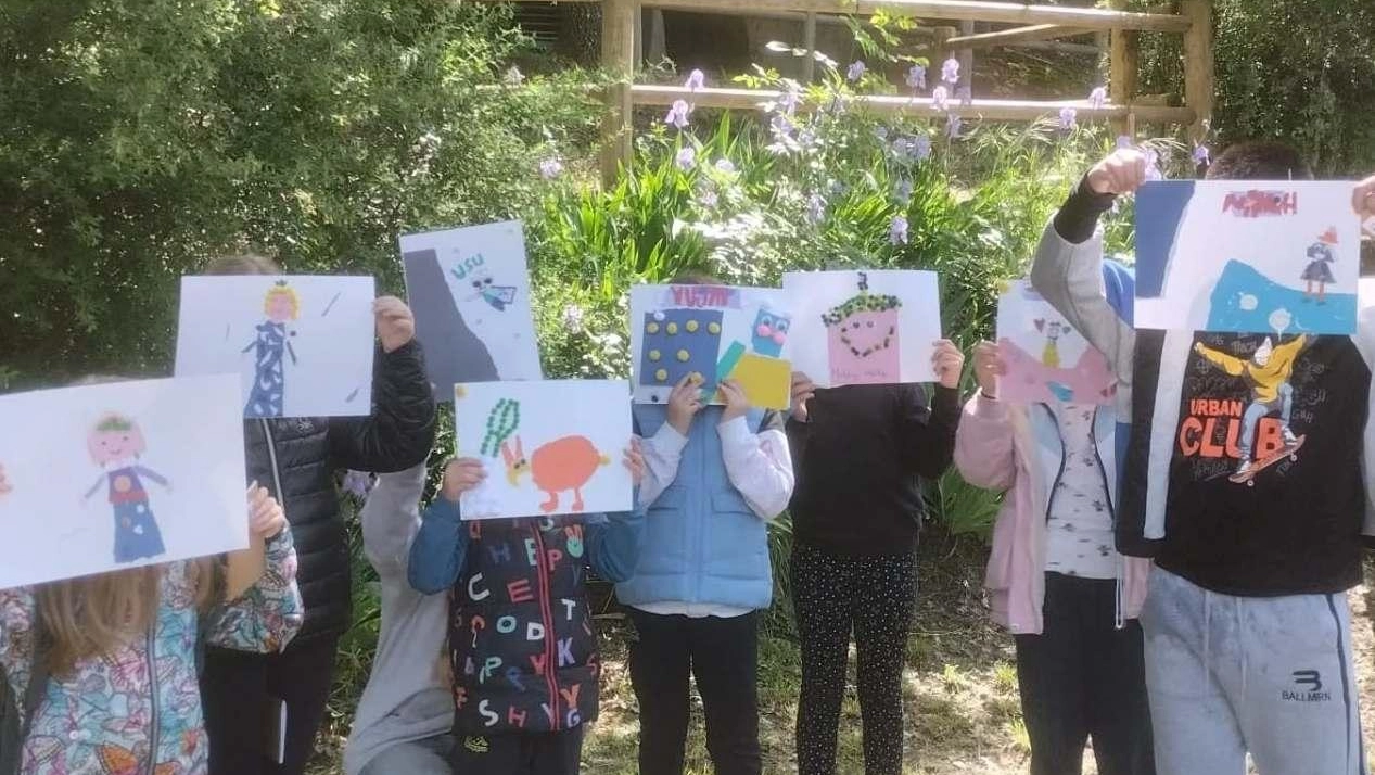 Un laboratorio di bambini ad Artimino Tante le iniziative in programma per il mese dedicato all’archeologia Un laboratorio di bambini ad Artimino Tante le iniziative in programma per il mese dedicato all’archeologia