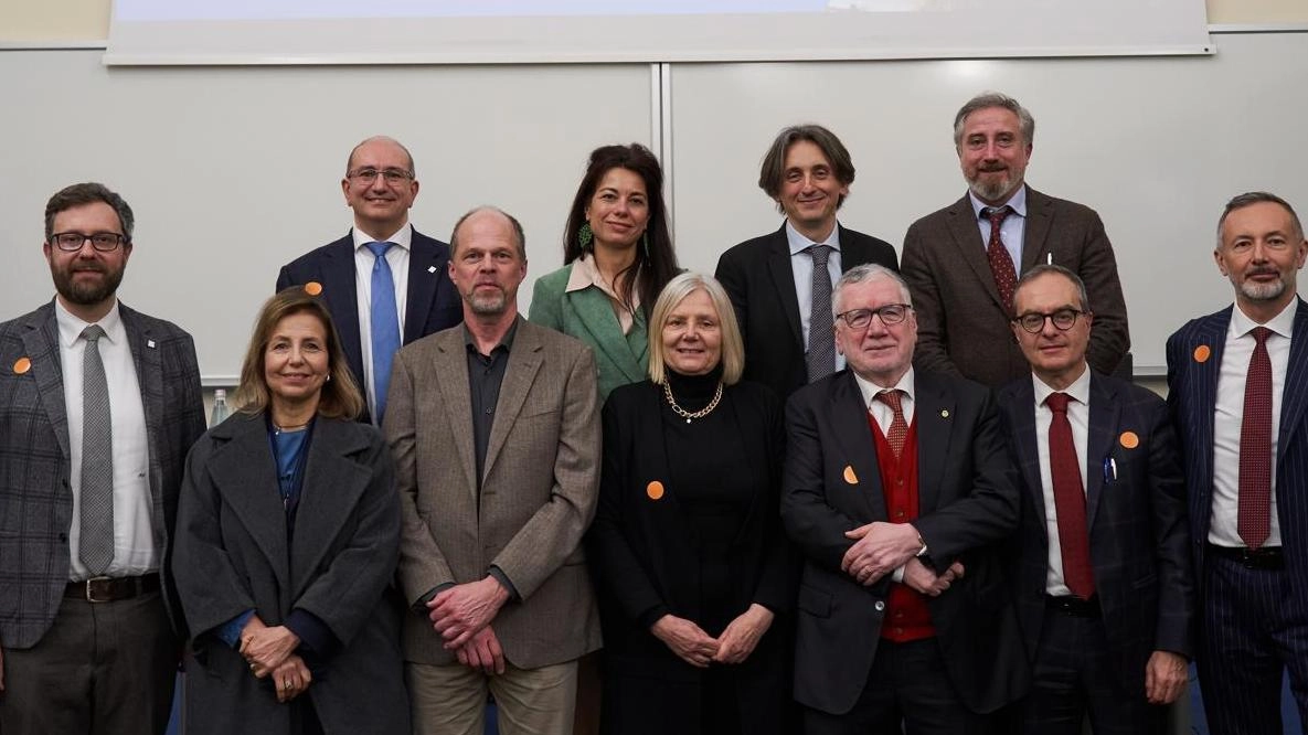 Taglio del nastro, ieri, per l’Istituto nazionale di ricerca metrologica (Inrim) che ha inaugurato la sua nuova sede, all’interno del... Taglio del nastro, ieri, per l’Istituto nazionale di ricerca metrologica (Inrim) che ha inaugurato la sua nuova sede, all’interno del...