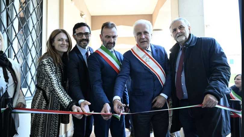 Il taglio del nastro