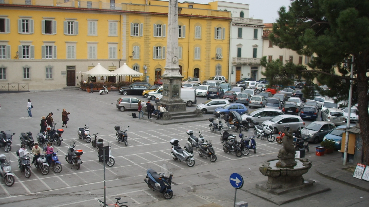 Piazza San Francesco Piazza San Francesco