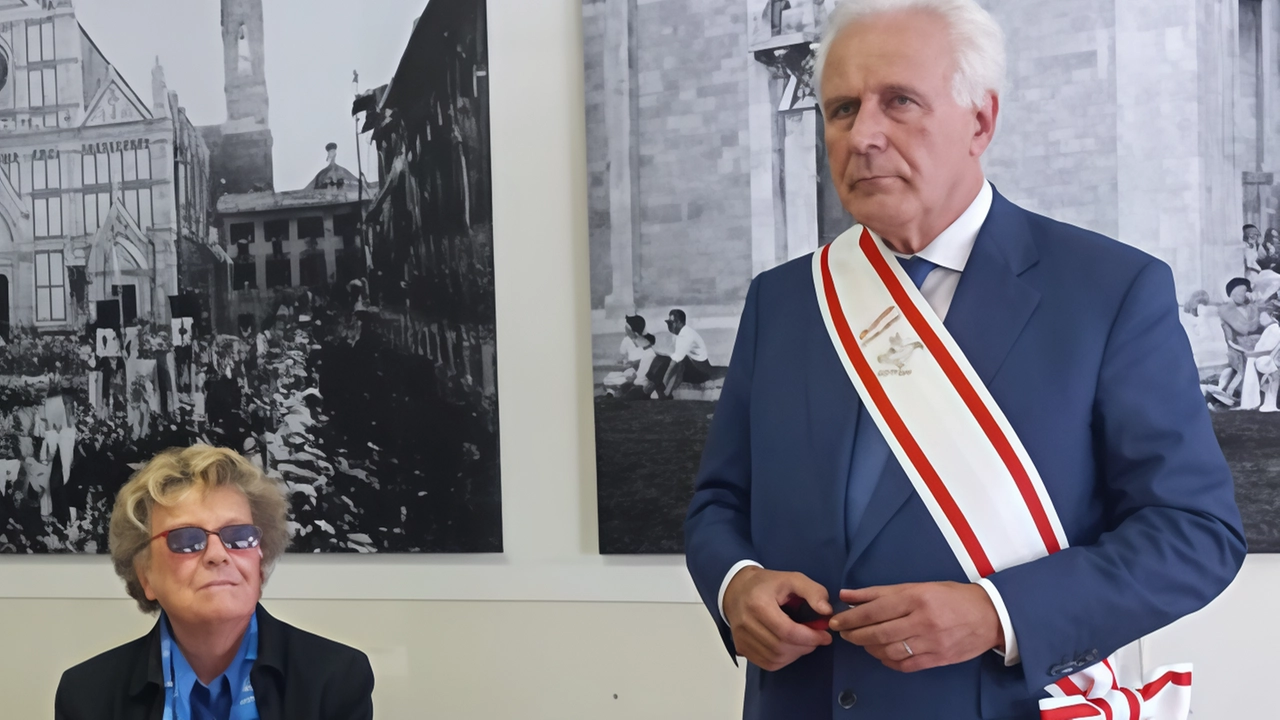 Dacia Maraini ha ricevuto il Pegaso d’oro dalle mani del governatore Eugenio Giani