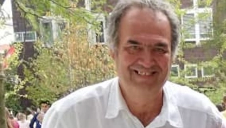 L’assurda morte di Sauro, folgorato dal fulmine ‘rimbalzato’ sulla ciotola del cane. “Lo abbiamo visto a terra, è stato terribile”