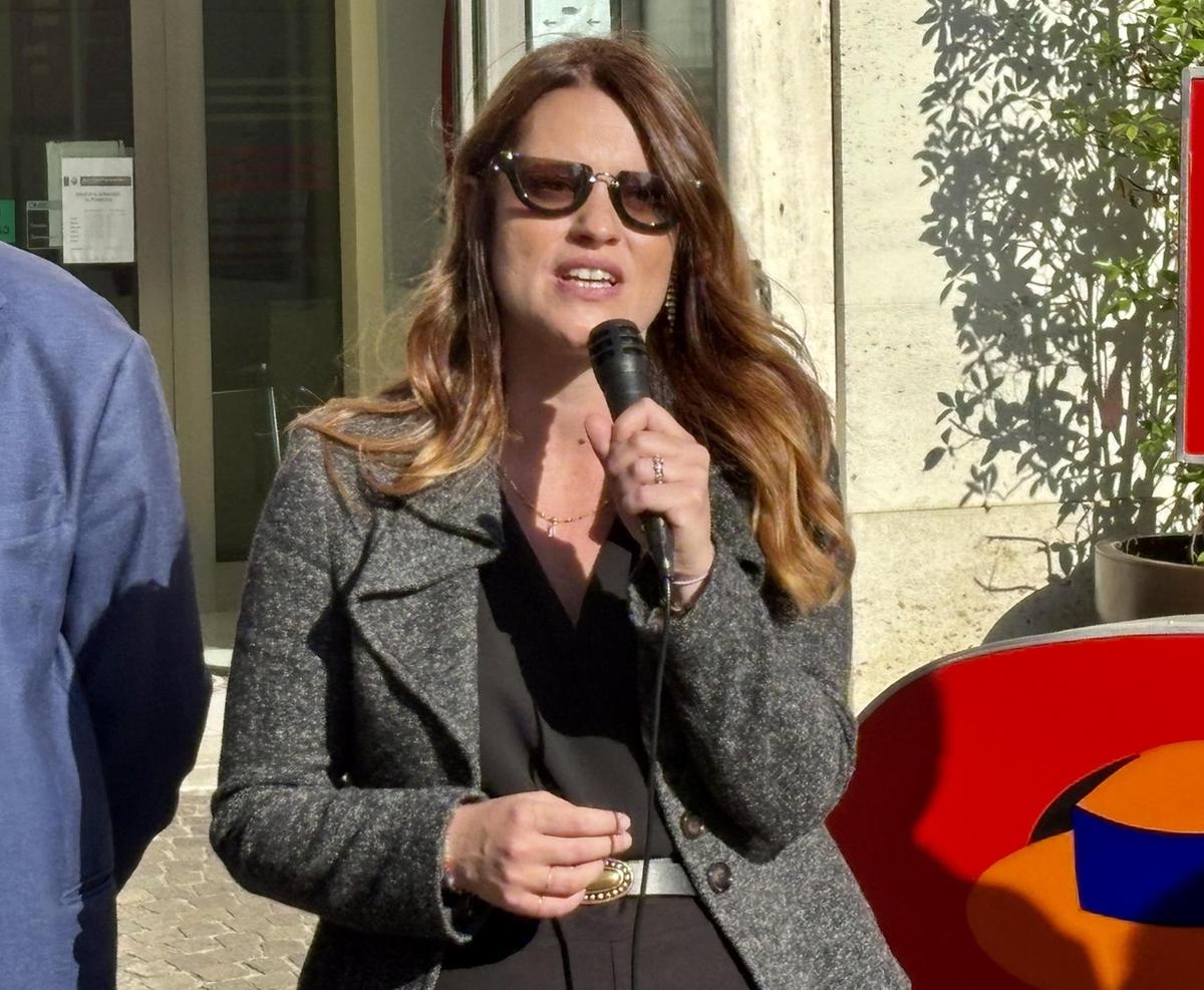 la rivolta della valdera slitta la festa unit224 rossi non ha dubbi sonia ottima candidata