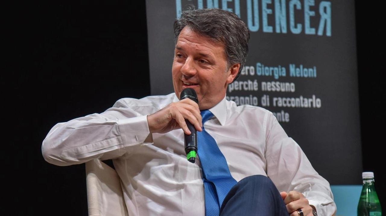 Matteo Renzi, leader di Italia Viva, è impegnato in questi giorni nella promozione del suo ultimo libro, ’L’influencer’