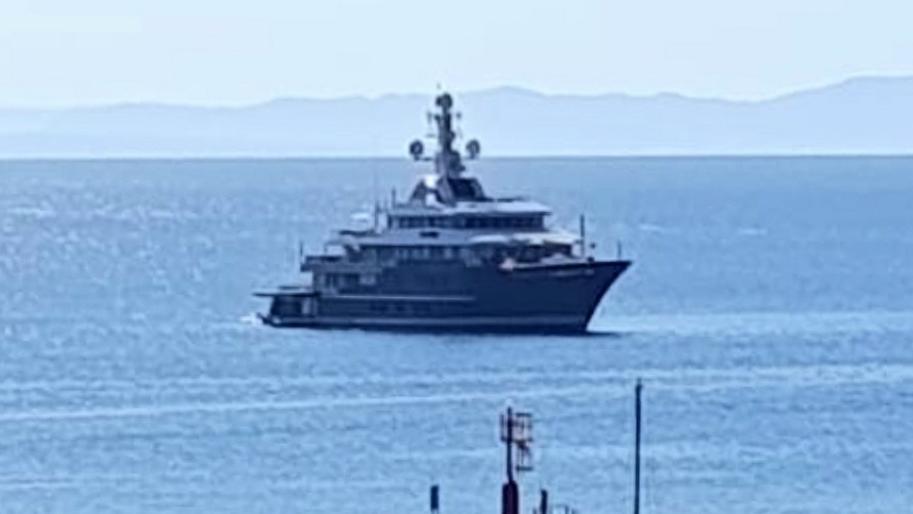 8216cacciatrice8217 il megayacht di un miliardario americano a porto ercole