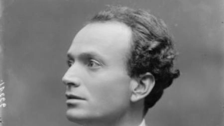 Il poeta e scrittore Sem Benelli nacque a Filettole il. 12 agosto 1877. «. Un asilo di pace e di fede dove i miei vecchi sostarono nella loro fatica di lavorator», scrisse nel 1924 Il poeta e scrittore Sem Benelli nacque a Filettole il. 12 agosto 1877. «. Un asilo di pace e di fede dove i miei vecchi sostarono nella loro fatica di lavorator», scrisse nel 1924