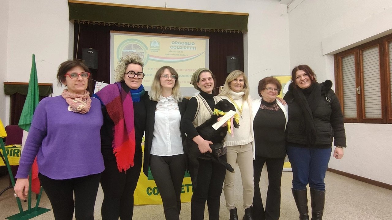 Le imprenditrici agricole della Coldiretti il giorno dell’incontro a Montemagno, dove raccontarono le loro difficoltà Le imprenditrici agricole della Coldiretti il giorno dell’incontro a Montemagno, dove raccontarono le loro difficoltà