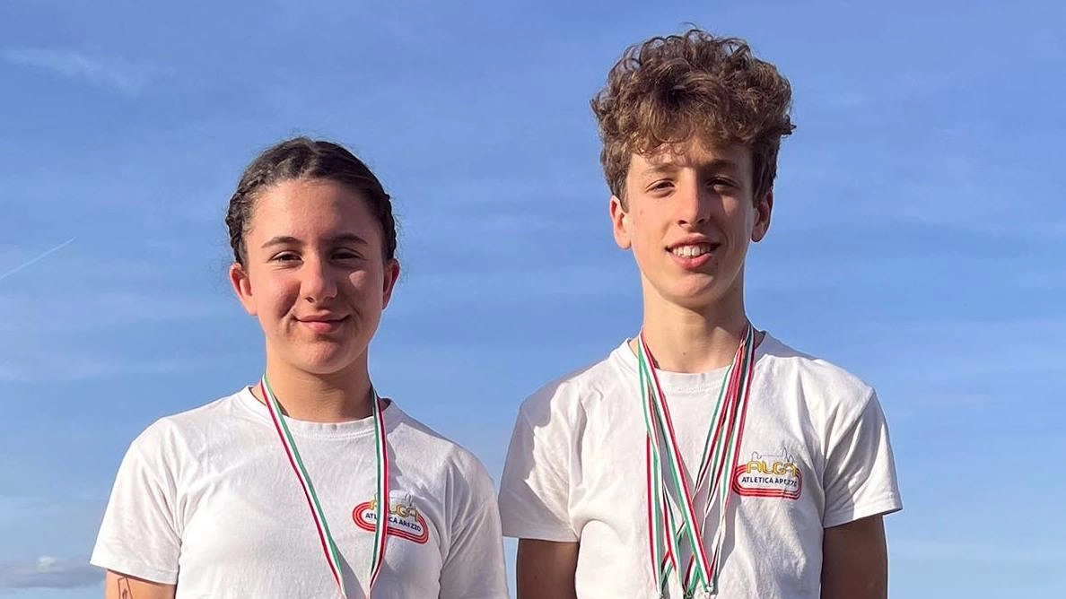 Isabella Mencarelli e Mattia Falciani veri protagonisti della Coppa Toscana Ragazzi a Firenze Isabella Mencarelli e Mattia Falciani veri protagonisti della Coppa Toscana Ragazzi a Firenze