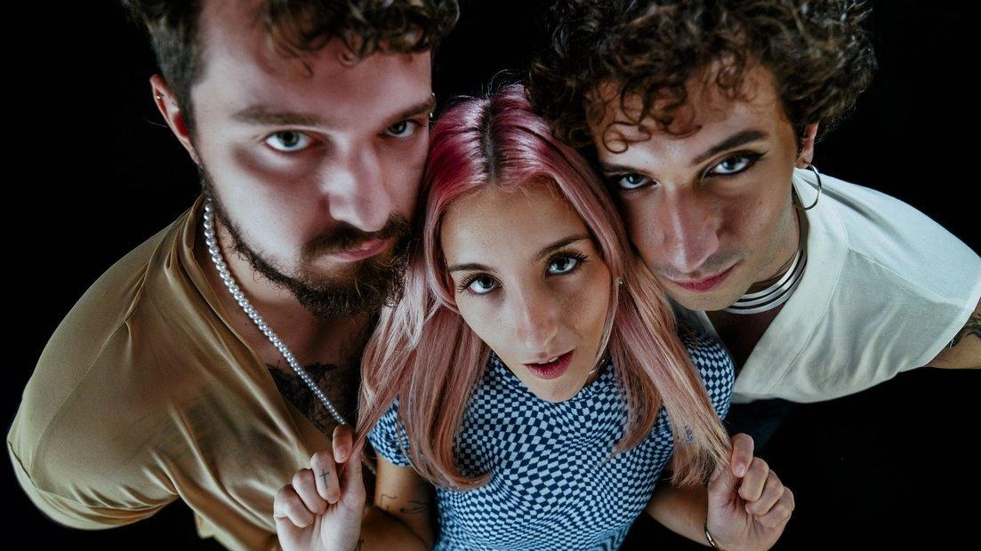 I Marilyn: Marina Giusti, frontwoman della band composta anche dai fratelli Leoncini, Gianluca, chitarrista e polistrumentista, e il batterista Alessandro I Marilyn: Marina Giusti, frontwoman della band composta anche dai fratelli Leoncini, Gianluca, chitarrista e polistrumentista, e il batterista Alessandro