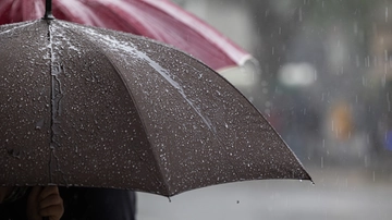 Meteo Toscana, previsioni: “Temperature miti fino ai primi di novembre. Occhio alla pioggia”