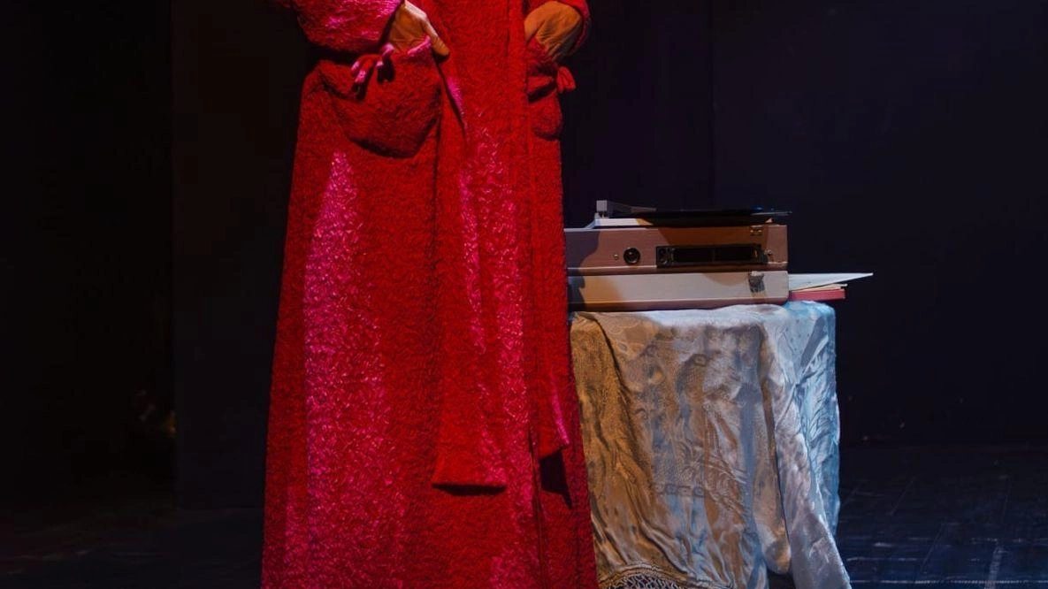 Un viaggio emozionale attraverso la vita di una donna indimenticabile, Maria Callas, verrà portato l’8 marzo alle 21 sul palcoscenico... Un viaggio emozionale attraverso la vita di una donna indimenticabile, Maria Callas, verrà portato l’8 marzo alle 21 sul palcoscenico...
