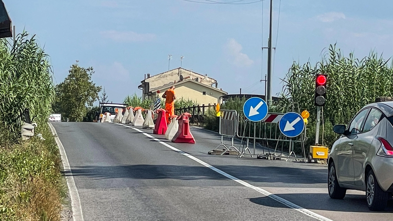 Il tratto della 429 messo sotto sequestro (Foto Gasperini/Germogli) Il tratto della 429 messo sotto sequestro (Foto Gasperini/Germogli)
