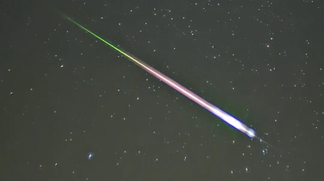 14 luglio, la Toscana col naso all’insù: stanotte inizia la pioggia di stelle cadenti