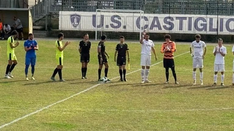 CASTIGLIONESE 1 ASTA 2 CASTIGLIONESE (3-4-3): Antonielli; Gori (14’ st Parisi), Menchetti, Menci; Cavallini (22’ st Falomi); Minocci, Scichilone, Ceccherini; Berneschi, Buzzi,... CASTIGLIONESE 1 ASTA 2 CASTIGLIONESE (3-4-3): Antonielli; Gori (14’ st Parisi), Menchetti, Menci; Cavallini (22’ st Falomi); Minocci, Scichilone, Ceccherini; Berneschi, Buzzi,...