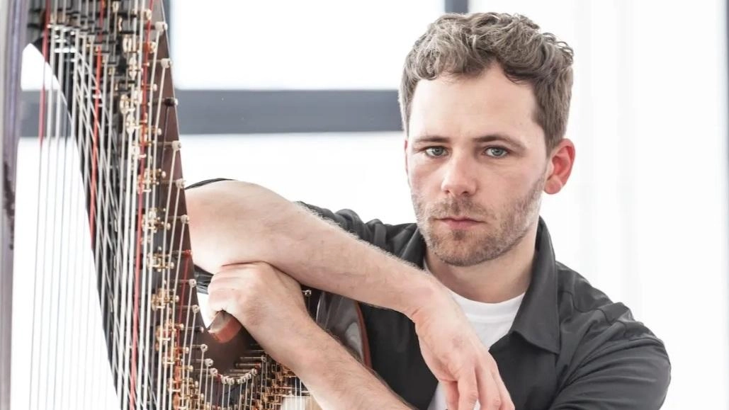 Protagonisti Boldachev (arpa), Prandi e Andrianov (violoncelli) e la Filarmonica Toscanini. Nel ricco curriculum del musicista russo-svizzero numerosi concerti nei teatri più prestigiosi. . Protagonisti Boldachev (arpa), Prandi e Andrianov (violoncelli) e la Filarmonica Toscanini. Nel ricco curriculum del musicista russo-svizzero numerosi concerti nei teatri più prestigiosi. .