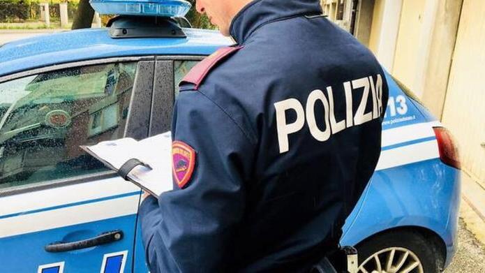 Firenze: tentato furto in una casa, 50enne arrestato dalla polizia