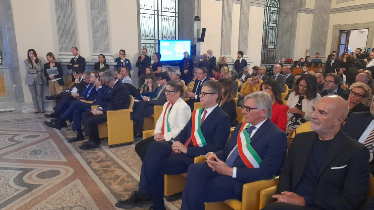 La sindaca Serena Arrighi insieme agli altri primi cittadini a Roma La sindaca Serena Arrighi insieme agli altri primi cittadini a Roma