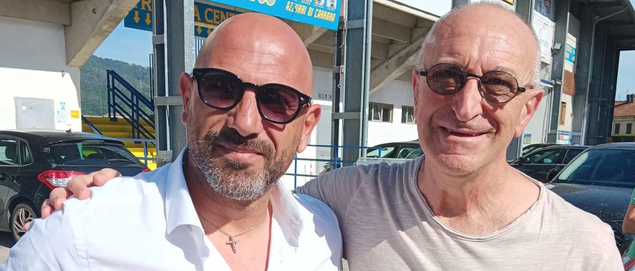 Antonio Calabro ai microfoni di Radio Fiesta