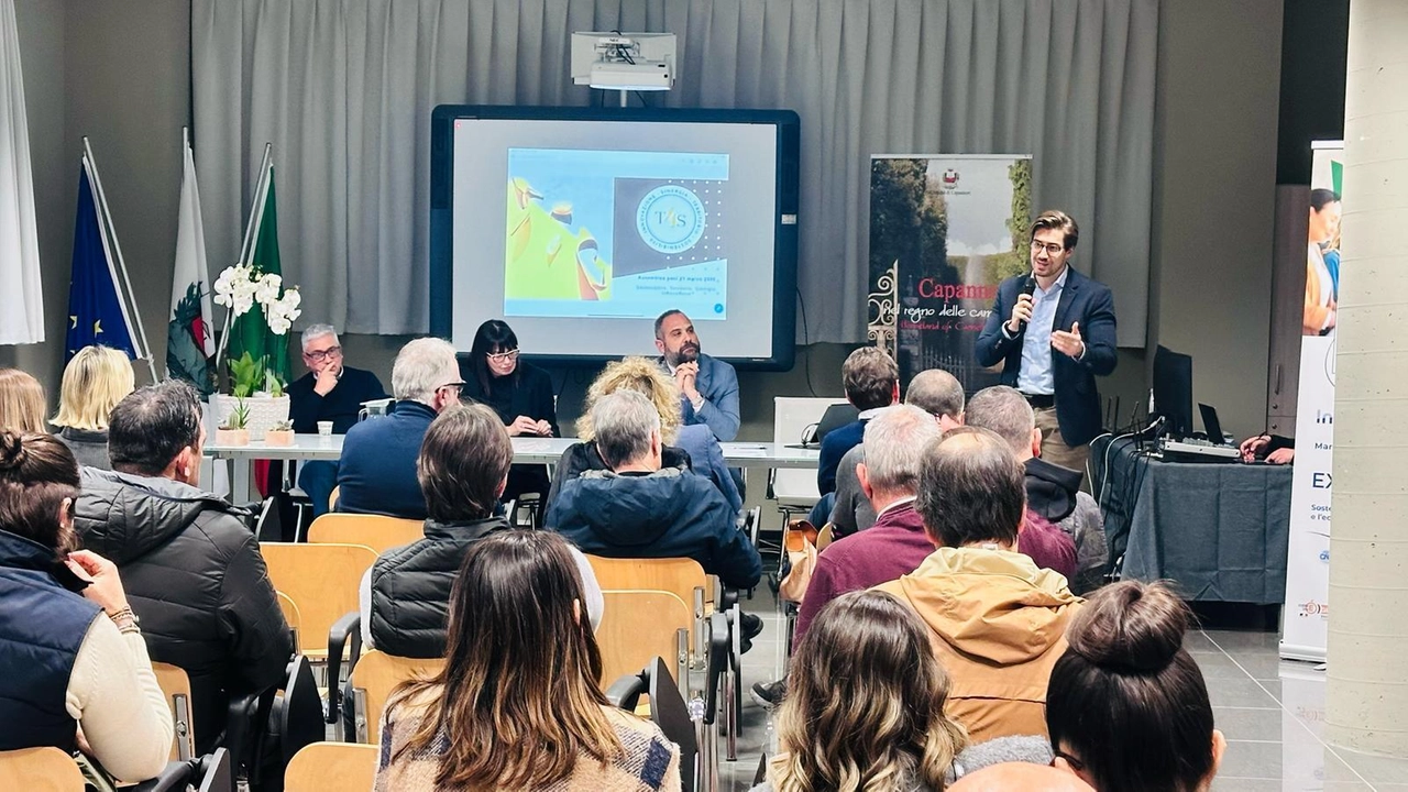 Un momento della nuova assemblea della rete Tuscany4shoES che ha visto la prima uscita della nuova presidente Serena Cecchini