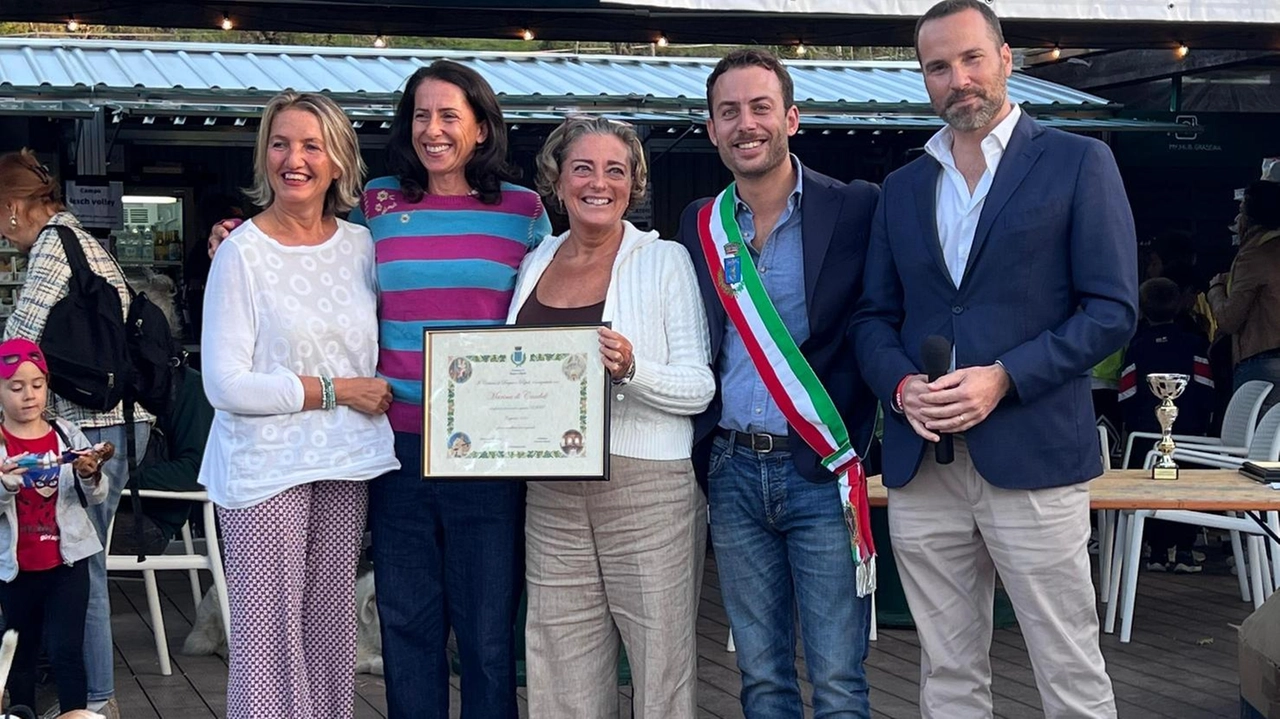 L’ultima festa dello sport a Marina di Candeli col sindaco Pignotti e il suo vice Conti L’ultima festa dello sport a Marina di Candeli col sindaco Pignotti e il suo vice Conti