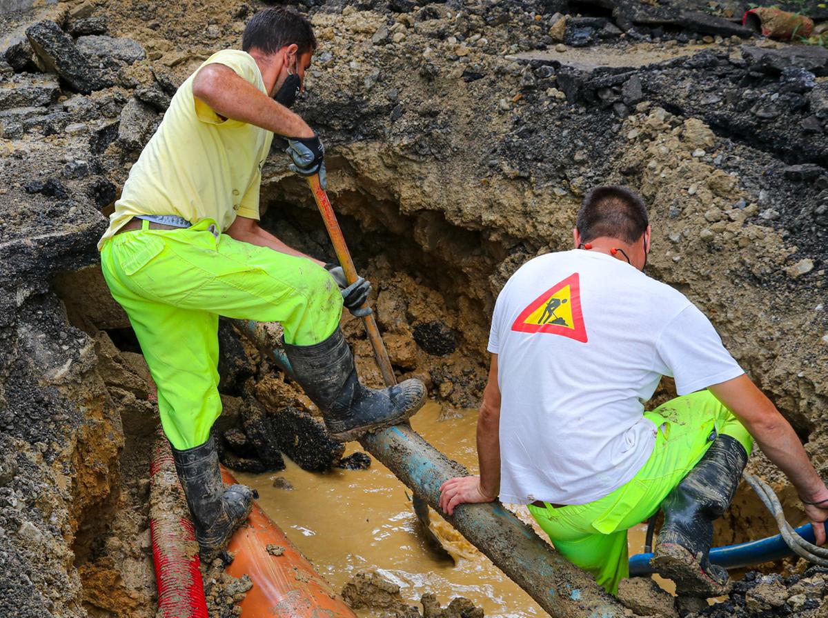 Prato, molte abitazioni senz’acqua: grave guasto alla conduttura principale. Le zone interessate