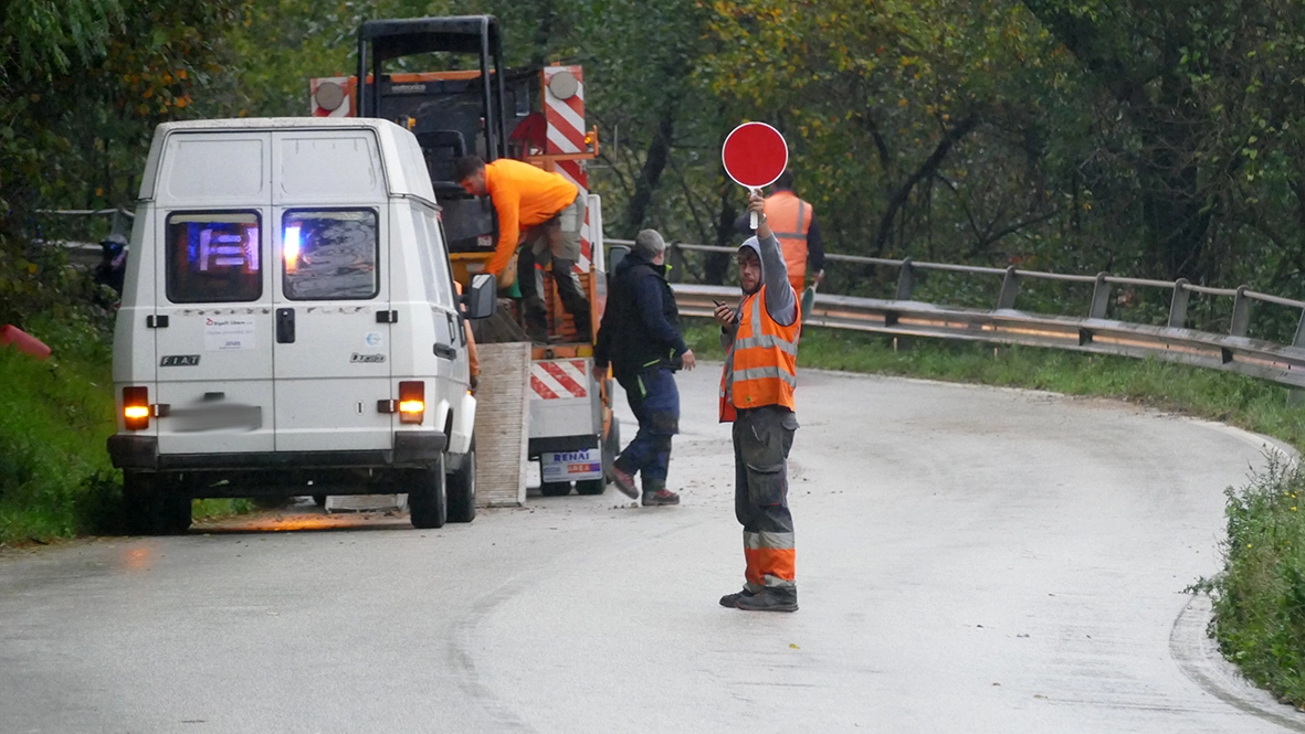 Chiude il ponte dei Mandrini Chiude il ponte dei Mandrini