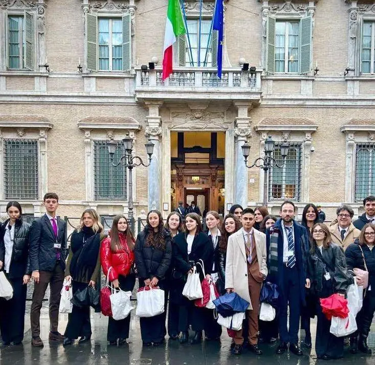 Premio in Senato agli studenti del Liceo europeo