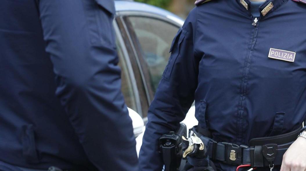  ubriaco accoltellò il padre ferito al volto e alla mano 