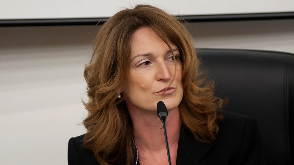 Marzia Sandroni è da oggi la nuova direttrice facente funzioni della Zona Distretto Valdarno della Asl Toscana Sud Est Marzia Sandroni è da oggi la nuova direttrice facente funzioni della Zona Distretto Valdarno della Asl Toscana Sud Est