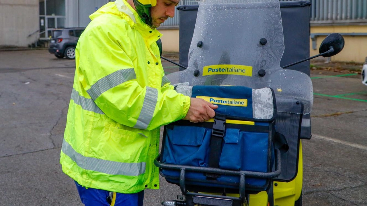 Poste Italiane lancia campagna di reclutamento nazionale con opportunità in Toscana per portalettere e ingegneri. Requisiti e modalità di candidatura. Contratti a tempo determinato e indeterminato. Poste Italiane lancia campagna di reclutamento nazionale con opportunità in Toscana per portalettere e ingegneri. Requisiti e modalità di candidatura. Contratti a tempo determinato e indeterminato.