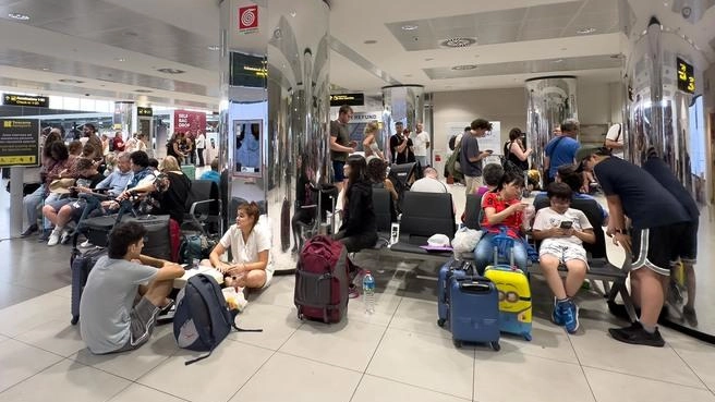 Nuove opportunità di lavoro negli scali toscani di Firenze e Pisa. A Firenze sono aperte le preselezioni, a cura dei... Nuove opportunità di lavoro negli scali toscani di Firenze e Pisa. A Firenze sono aperte le preselezioni, a cura dei...