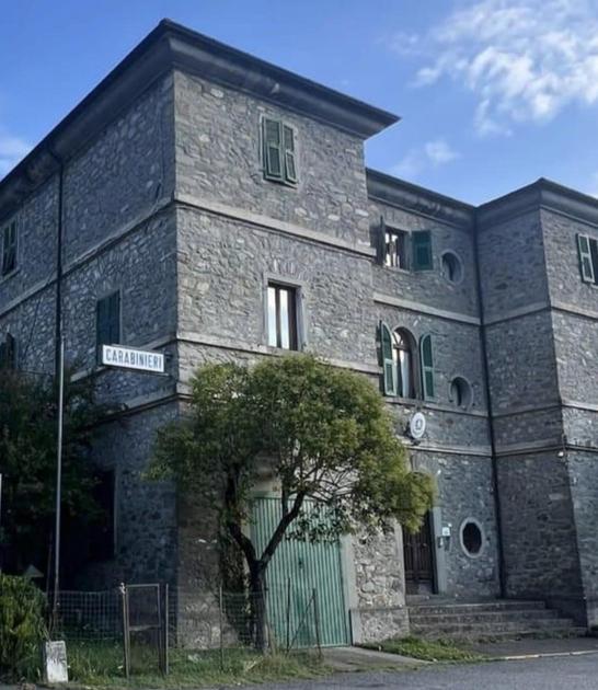 caserma sotto ai ferri parte la ristrutturazione della sede di bagnone