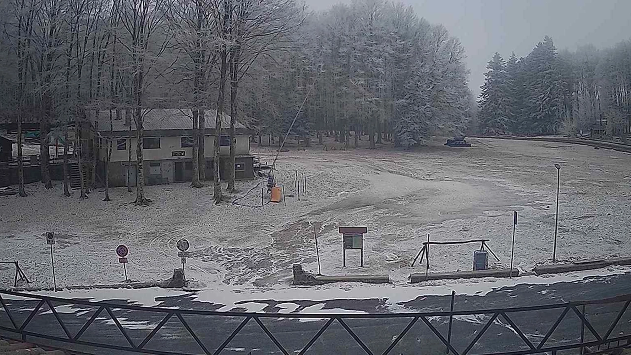 Poca neve sull'Amiata, la stagione invernale a rischio Poca neve sull'Amiata, la stagione invernale a rischio