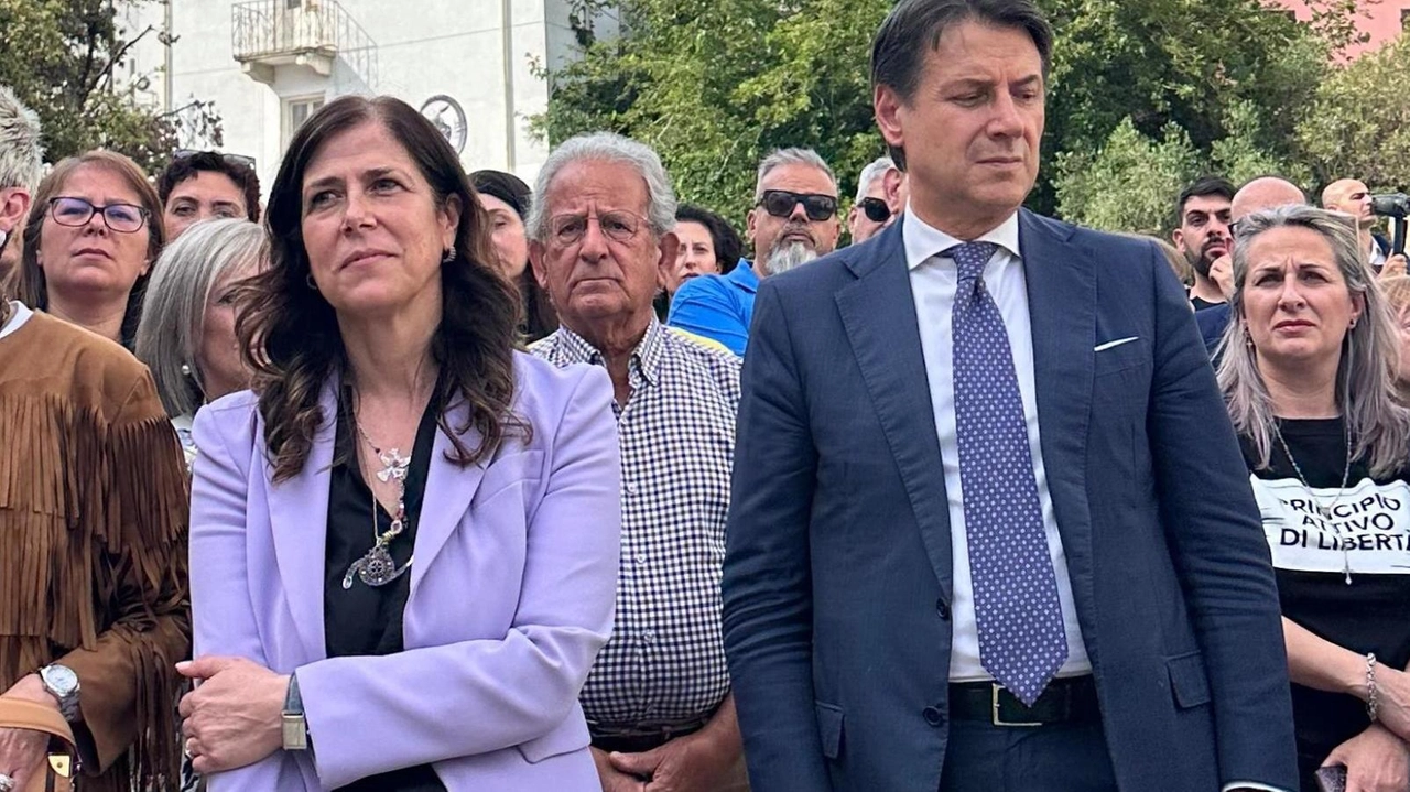 La governatrice della Sardegna Alessandra Todde non si dimette e continuerà a guidare la Regione, in attesa - potrebbe volerci... La governatrice della Sardegna Alessandra Todde non si dimette e continuerà a guidare la Regione, in attesa - potrebbe volerci...
