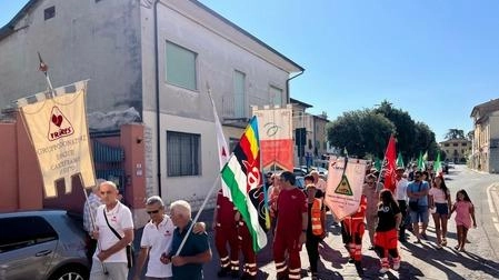CASTELFRANCO (Pisa) Di fronte alla decisione "senza precedenti del sindaco di Fratelli d’Italia, Fabio Mini, di annullare ogni commemorazione istituzionale per... CASTELFRANCO (Pisa) Di fronte alla decisione "senza precedenti del sindaco di Fratelli d’Italia, Fabio Mini, di annullare ogni commemorazione istituzionale per...