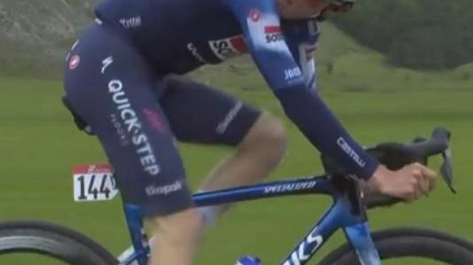 Gianmarco Garofoli brilla al Giro d’Italia 2025: sfiora l'impresa nella tappa appenninica