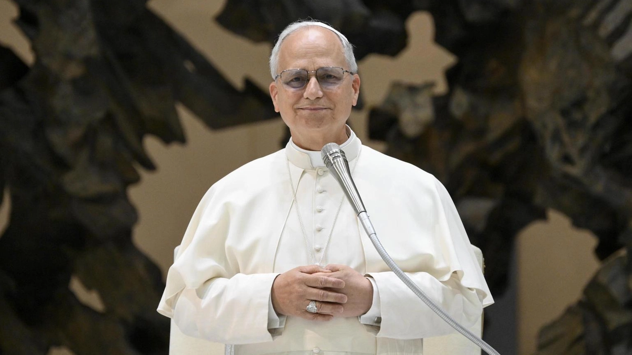 Carlo Acutis e Pier Giorgio Frassati saranno canonizzati il 7 settembre, non al Giubileo dei Giovani come previsto. Carlo Acutis e Pier Giorgio Frassati saranno canonizzati il 7 settembre, non al Giubileo dei Giovani come previsto.