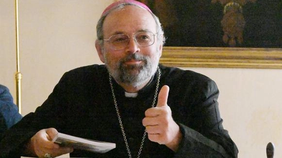 Lunedì dalla chiesa di Sant’Andrea partirà. il cammino per il Giubileo del mondo del lavoro organizzato dalle Diocesi di Lucca e Massa Lunedì dalla chiesa di Sant’Andrea partirà. il cammino per il Giubileo del mondo del lavoro organizzato dalle Diocesi di Lucca e Massa