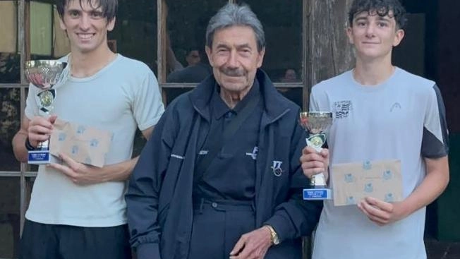 I giocatori Tacchini e Ticchiati assieme al giudice arbitro del torneo, Giorgio Soave I giocatori Tacchini e Ticchiati assieme al giudice arbitro del torneo, Giorgio Soave