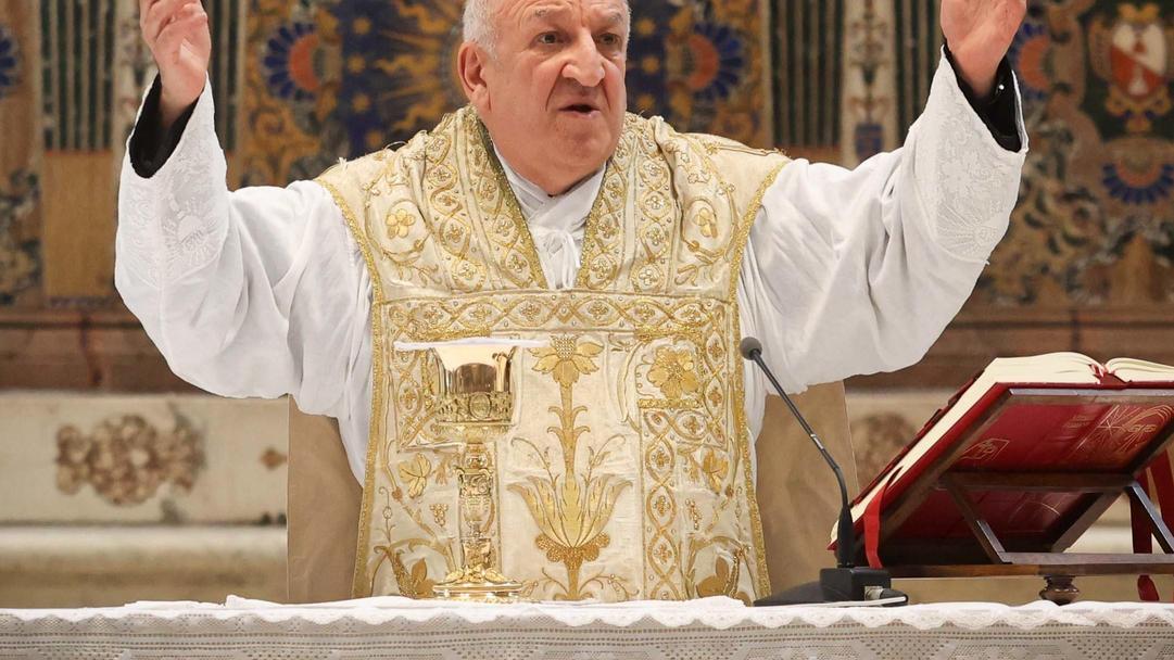 Santo Spirito fa festa all’amico Bob: "Con lui abbiamo fatto il botto". Gioia e gratitudine di padre Pagano Santo Spirito fa festa all’amico Bob: "Con lui abbiamo fatto il botto". Gioia e gratitudine di padre Pagano