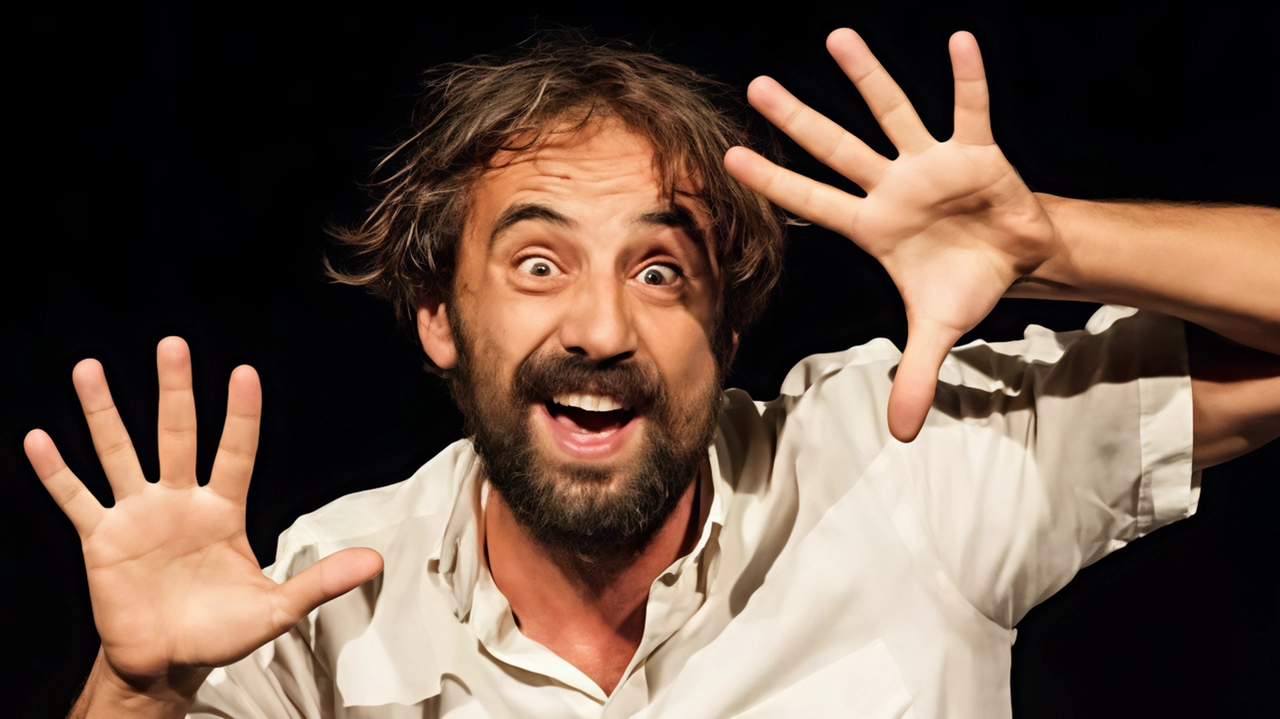 Arriva "Modigliani" a Capalbio. Oggi alle 21.45, all’Anfiteatro del Leccio si terrà lo spettacolo teatrale di Alessandro Brucioni e (con)... Arriva "Modigliani" a Capalbio. Oggi alle 21.45, all’Anfiteatro del Leccio si terrà lo spettacolo teatrale di Alessandro Brucioni e (con)...