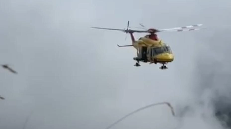Paura in montagna per un incidente che ieri pomeriggio ha coinvolto una cordata di alpinisti sul Monte Corchia. Uno di... Paura in montagna per un incidente che ieri pomeriggio ha coinvolto una cordata di alpinisti sul Monte Corchia. Uno di...